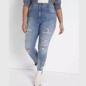 Lane Bryant Ultra High Rise Magic Waistband Distressed Jegging (16) NWT!